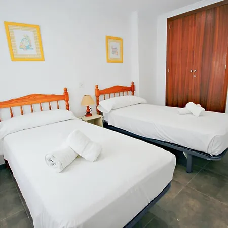 Xavier - Oceanfront With Sea Views In Apartamento Calpe