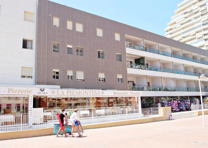 Xavier - Oceanfront With Sea Views In * קלפה